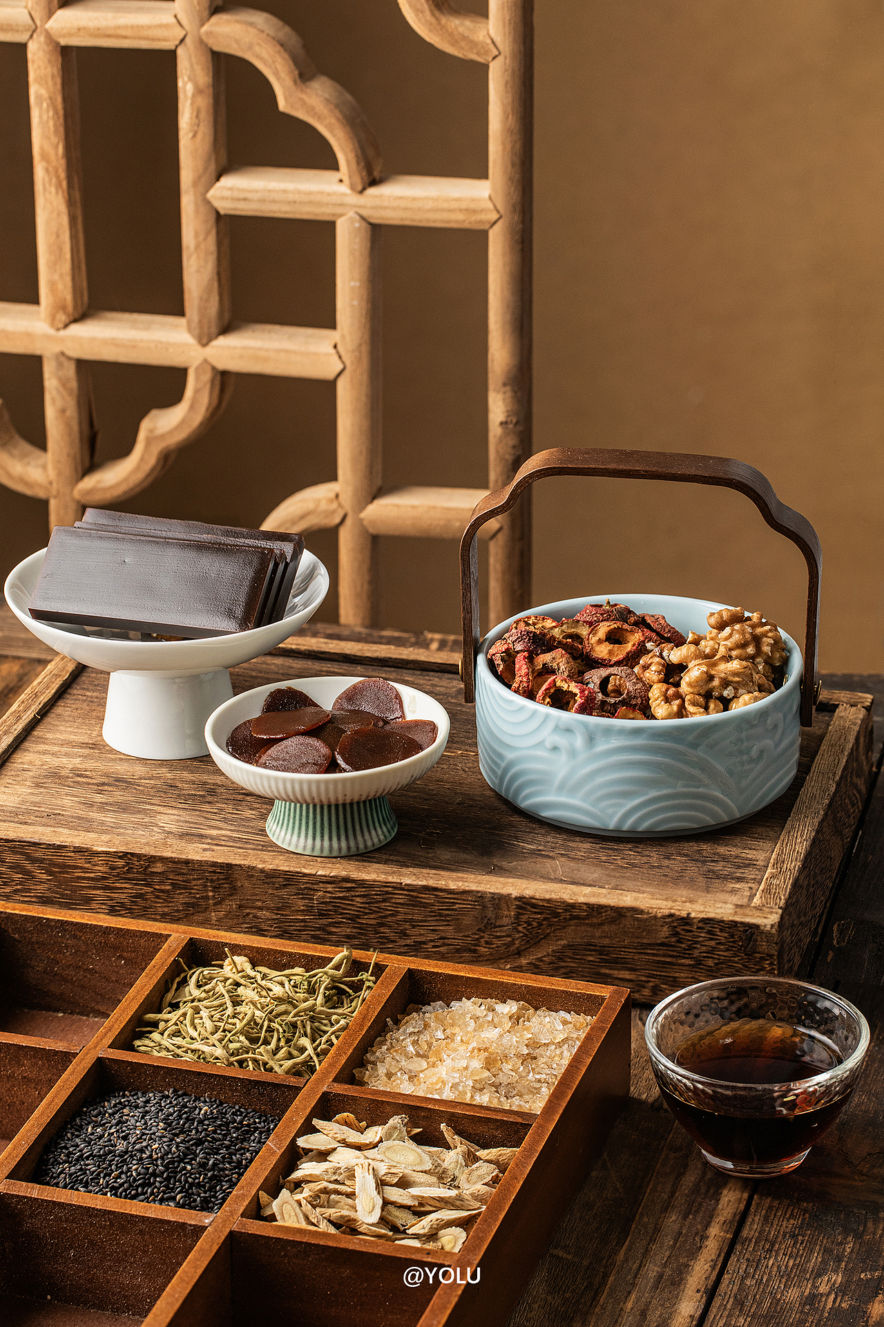 五谷磨房 · 上品阿胶糕 · 茯苓膏