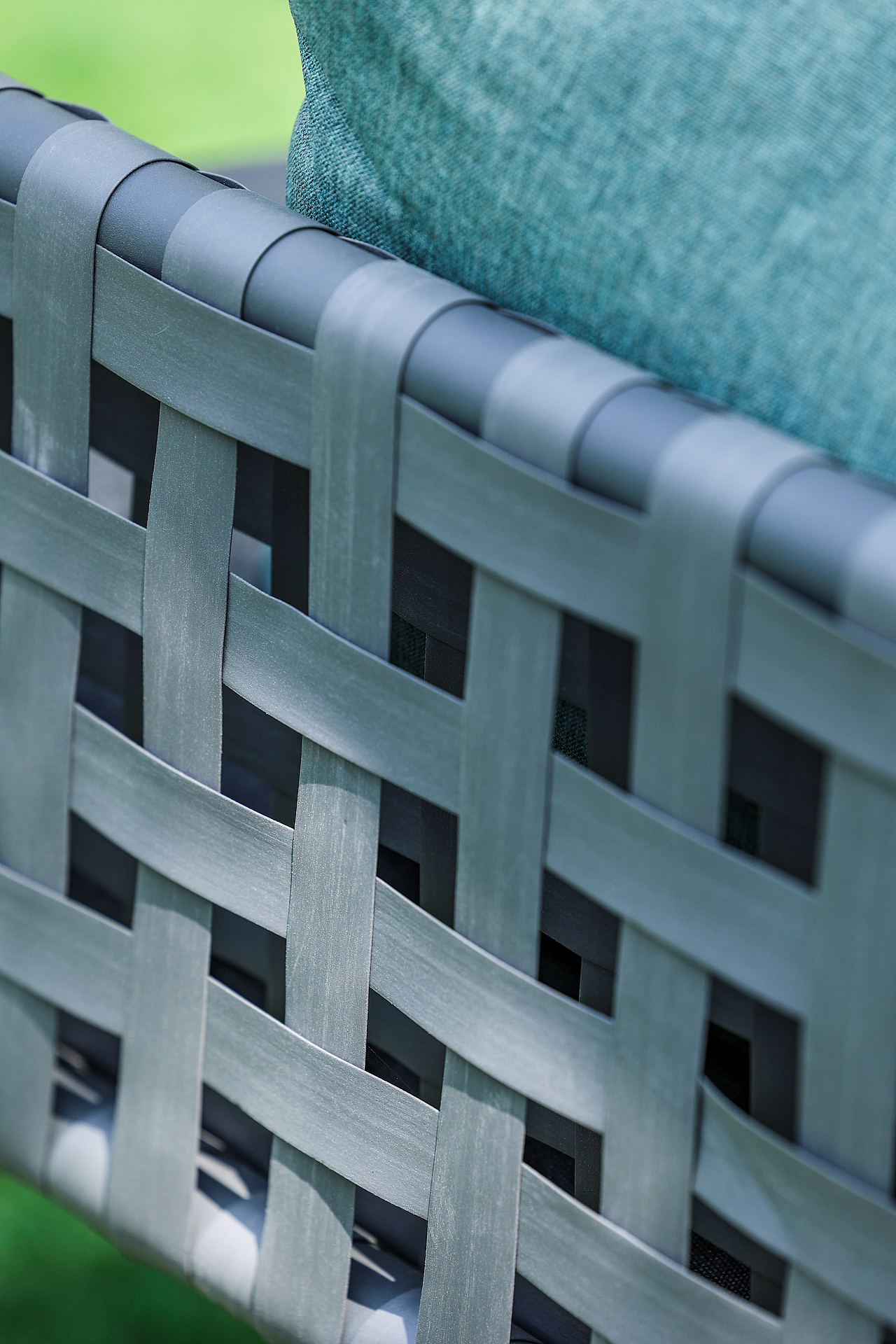 太阳能户外秋千