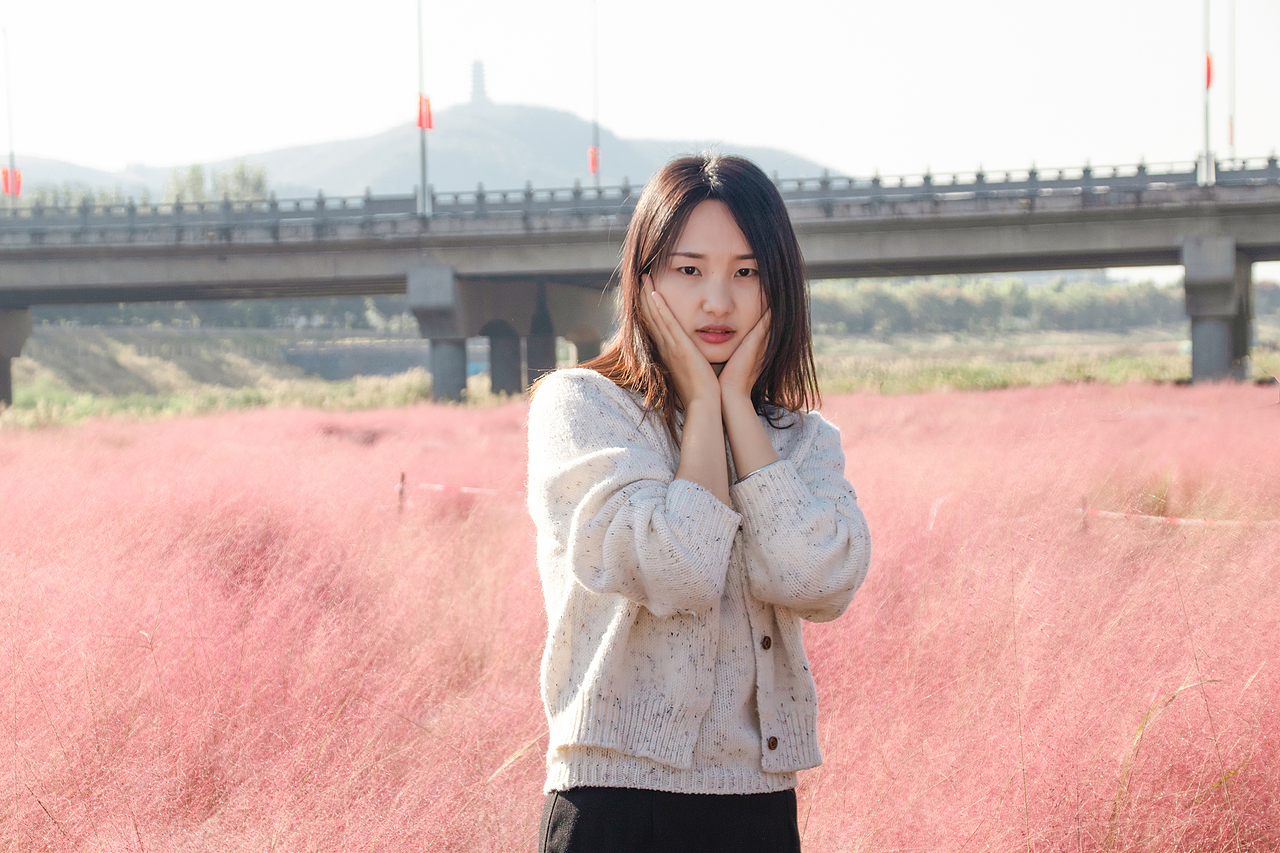 粉色浪漫（图ZMzc4NTgzNDcy） - 人像摄影 - 站酷设计师追寻遗失的生活原创素材 - 站酷ZCOOL