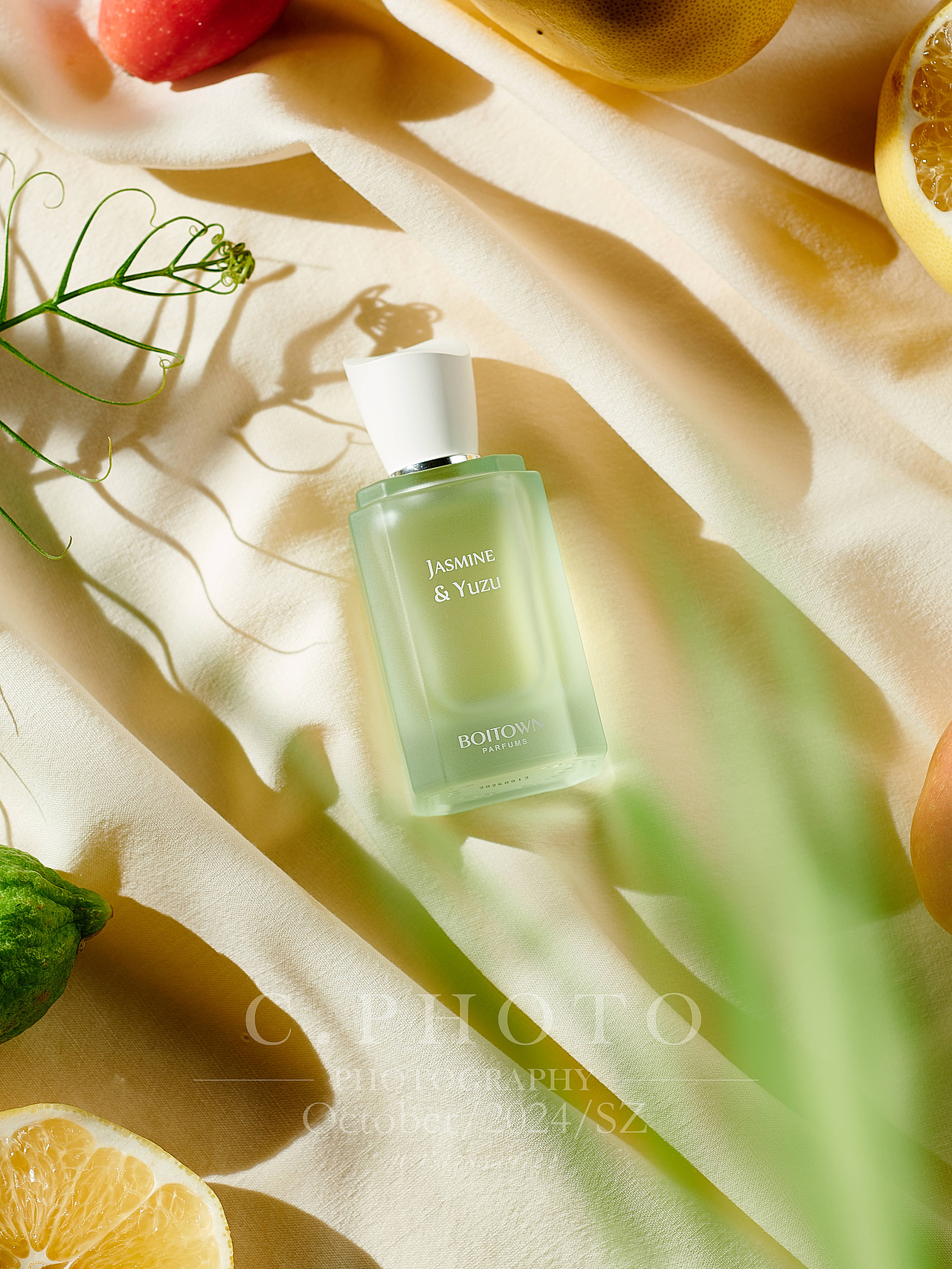 香水摄影深圳产品摄影美食摄影商业摄影