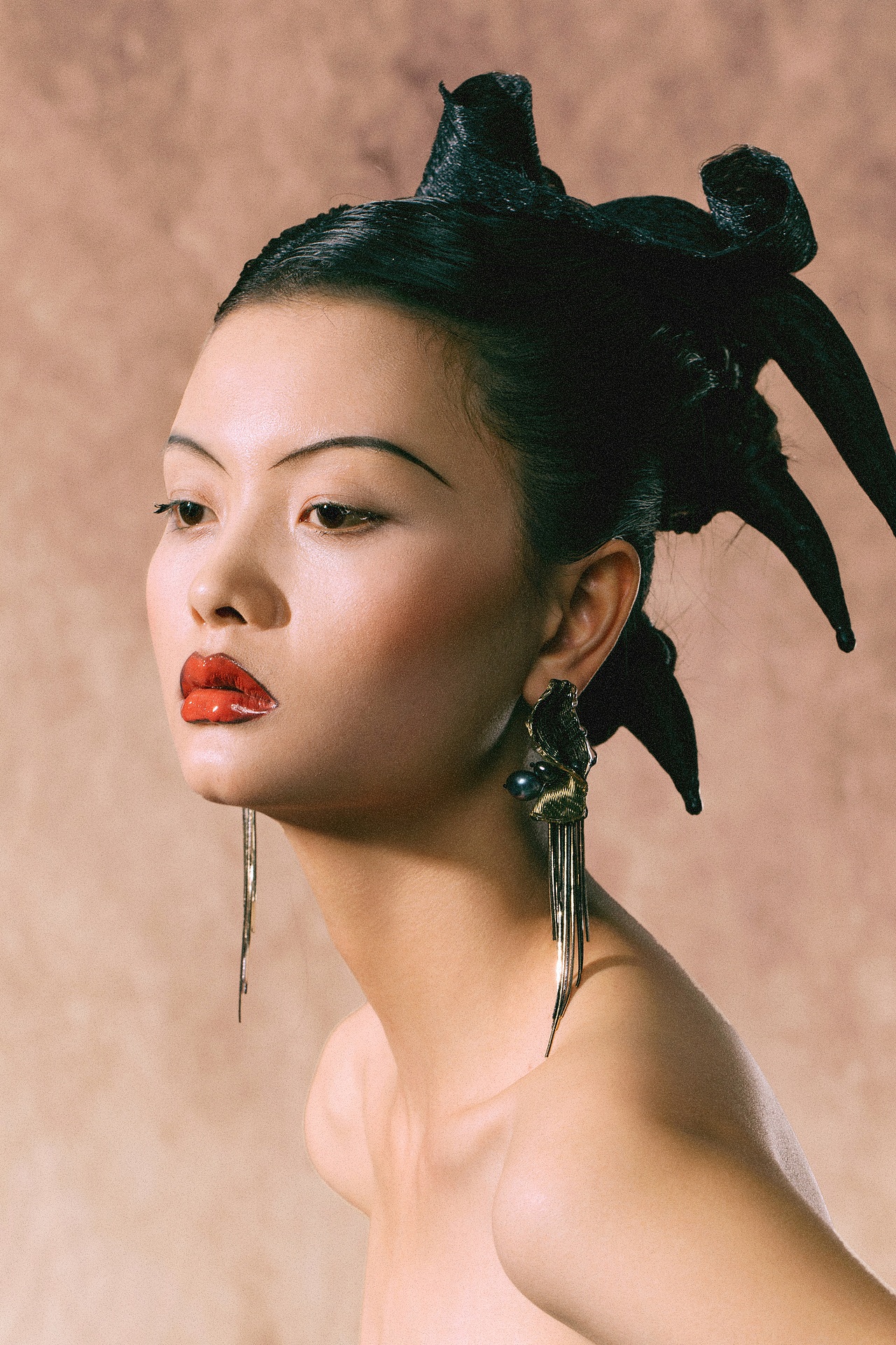 【米朵文化Mido Studio X 国风创作】古筝(1)