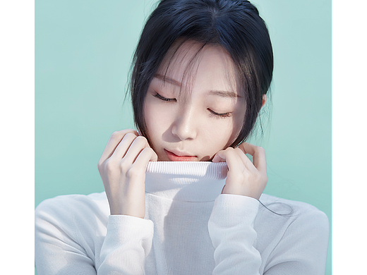 白色毛衣