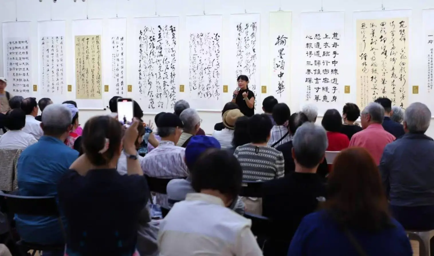 翰墨颂中华——台湾江苏书法名家交流展在台湾艺术大学隆重开幕