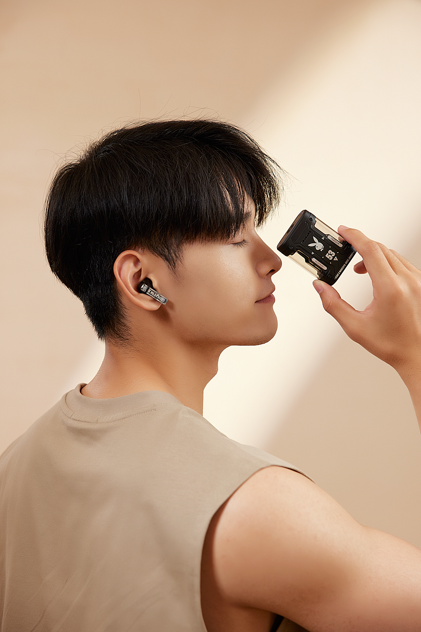 花花公子蓝牙耳机-入耳式（图ZMzc4OTkzNDg4） - 产品摄影 - 站酷设计师Yang_Jun原创素材 - 站酷ZCOOL