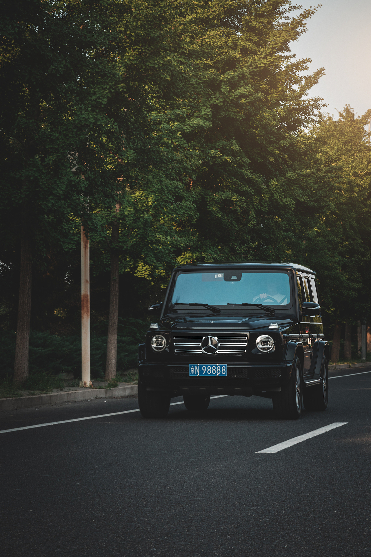 汽车户外动态拍摄—奔驰大G 奔驰G500