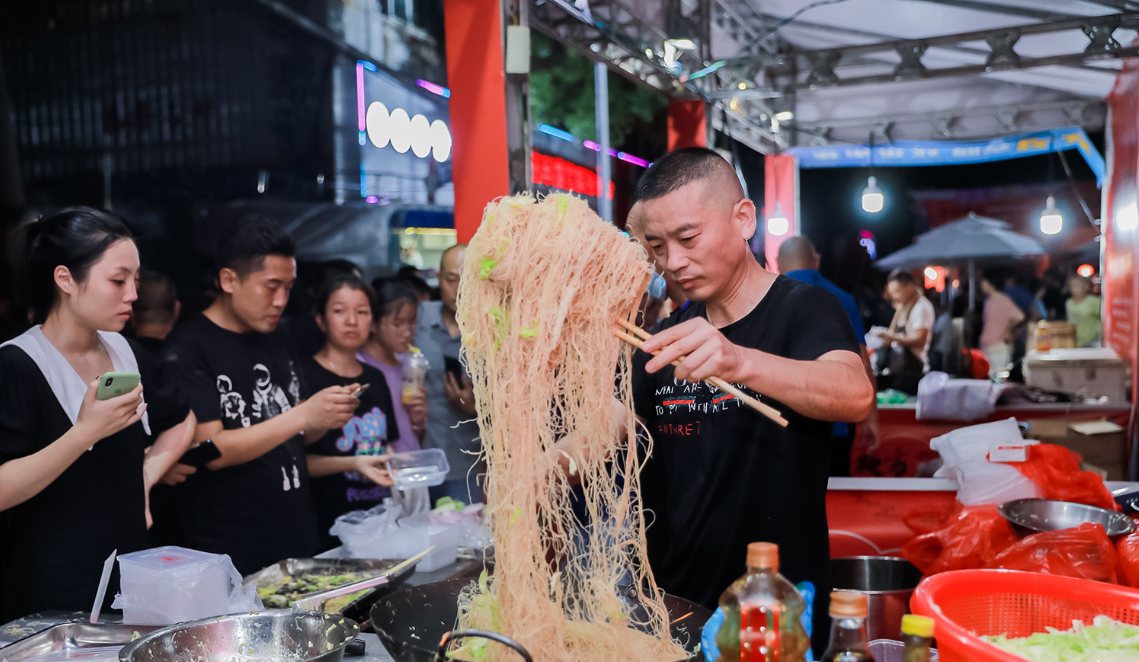 讲讲AI在B端设计上的应用方法(图ZMTQ5MzQ3ODQ=) - 观点 - 站酷设计师酸梅干超人原创素材 - 站酷ZCOOL