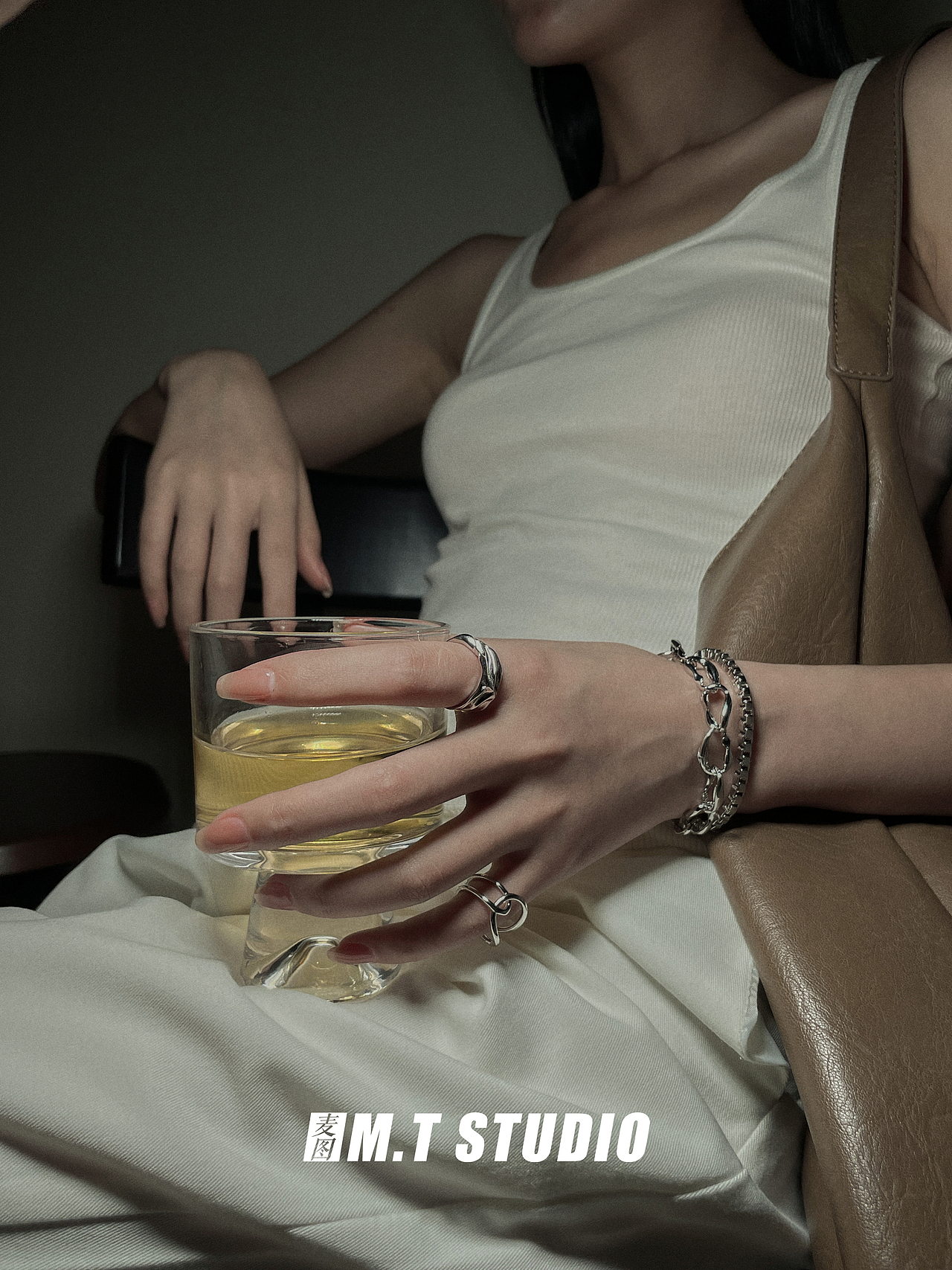 小众饰品模特拍摄 暗黑系饰品模特拍摄 外贸饰品拍照