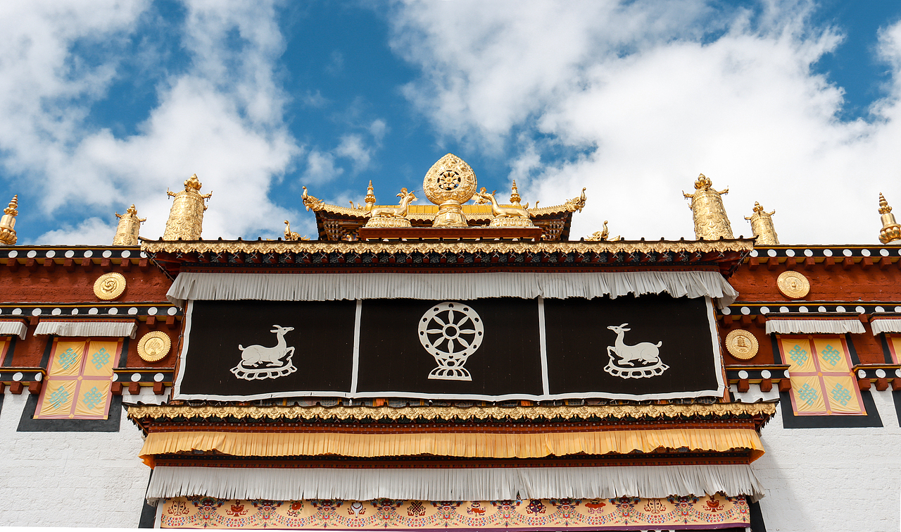 神秘的松赞林寺