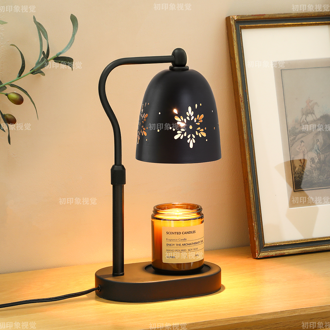 黑色香薰灯/产品摄影/产品精修/电商美工/设计排版（图ZMzc5MzgwNDg0） - 产品摄影 - 站酷设计师深圳初印象视觉原创素材 - 站酷ZCOOL