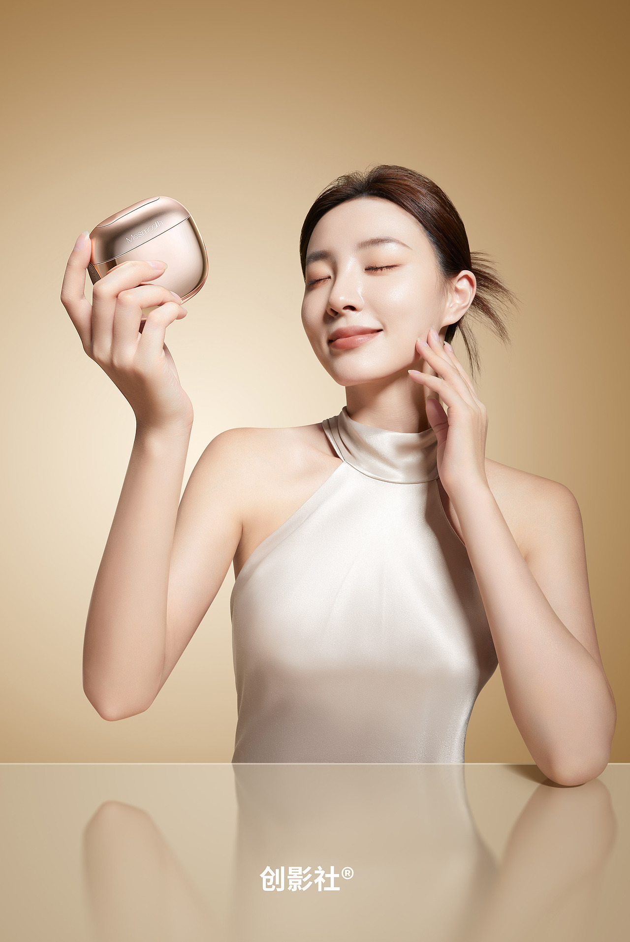 嫩肤水光美容仪产品摄影 | 创影社视觉（图ZMzc5NDk0OTUy） - 人像摄影 - 站酷设计师创影社视觉原创素材 - 站酷ZCOOL