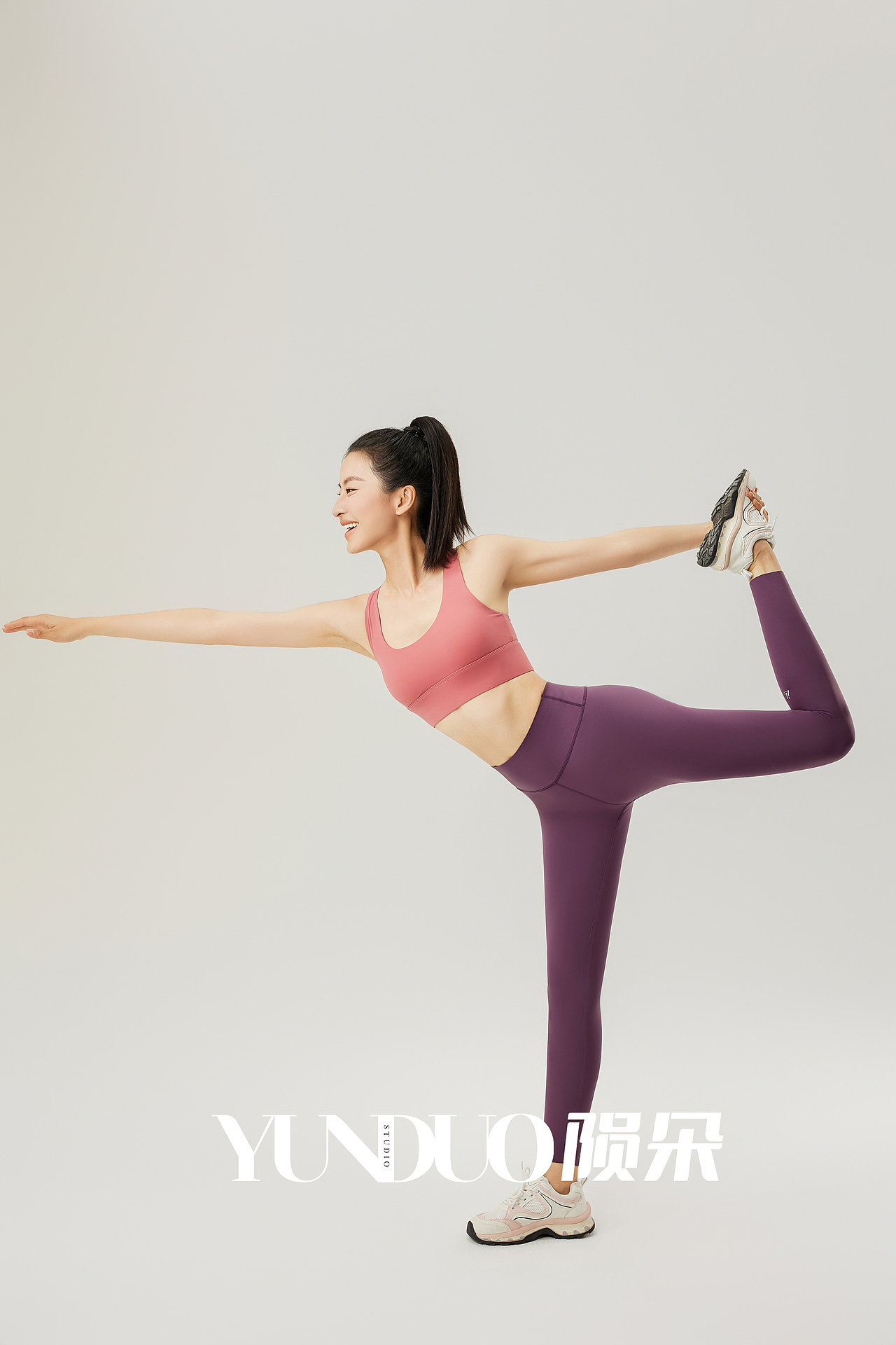 瑜伽裤 鲨鱼裤 瑜伽服拍摄案例