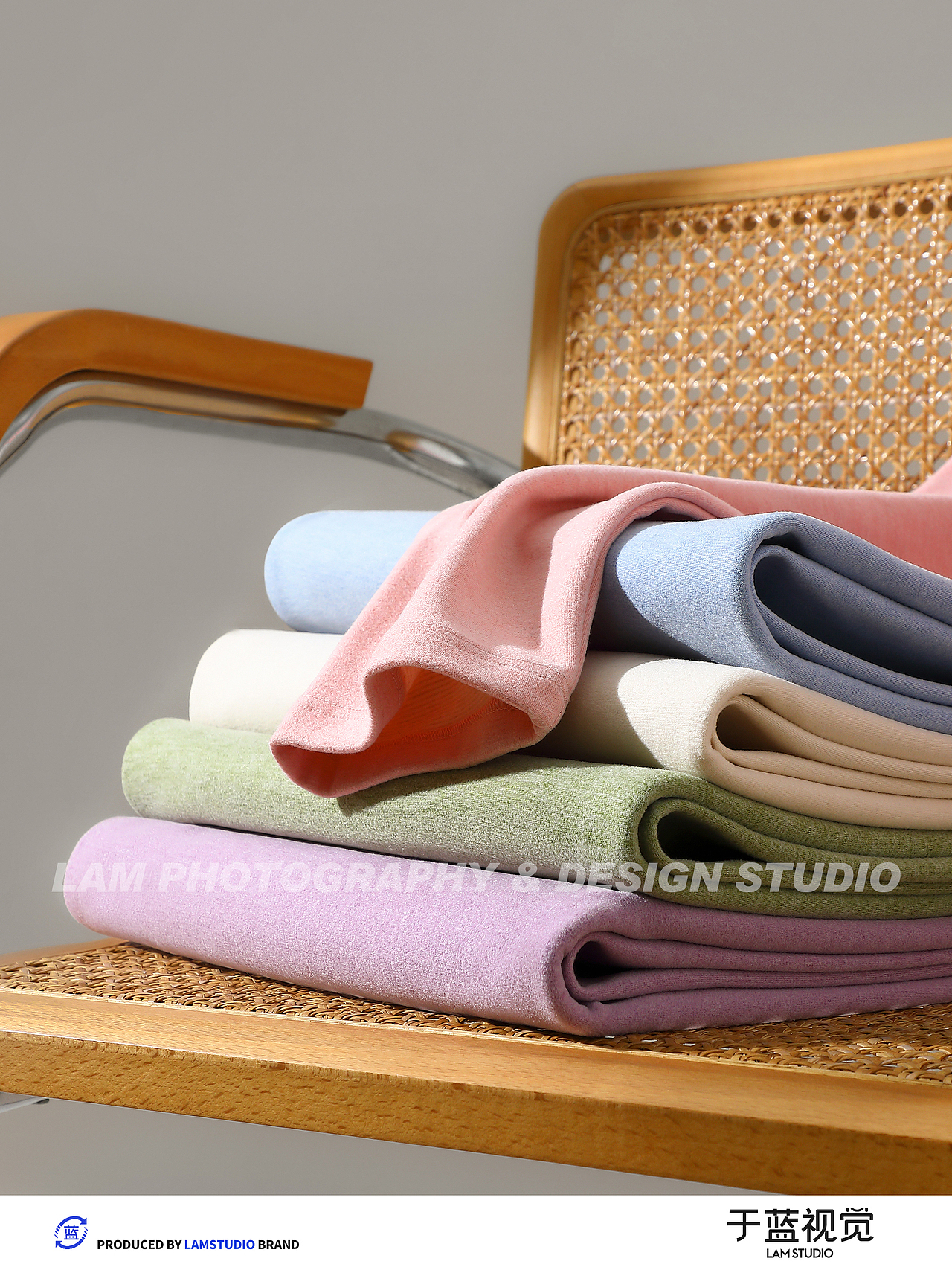 于蓝视觉｜午后阳光＆保暖衣拍摄