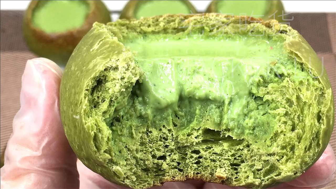 抹茶布丁面包,抹茶控必看,解锁不一样的美味体验。