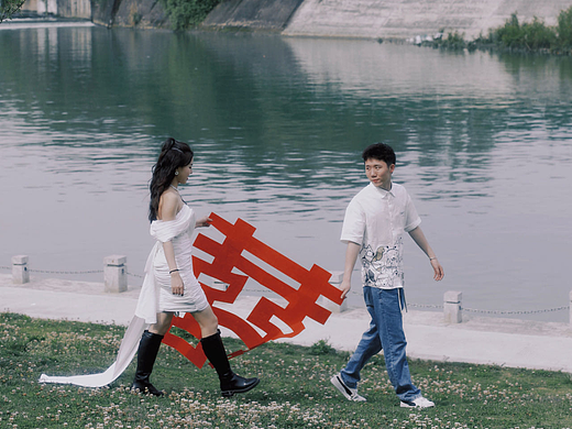 领证“当我飞奔向你”