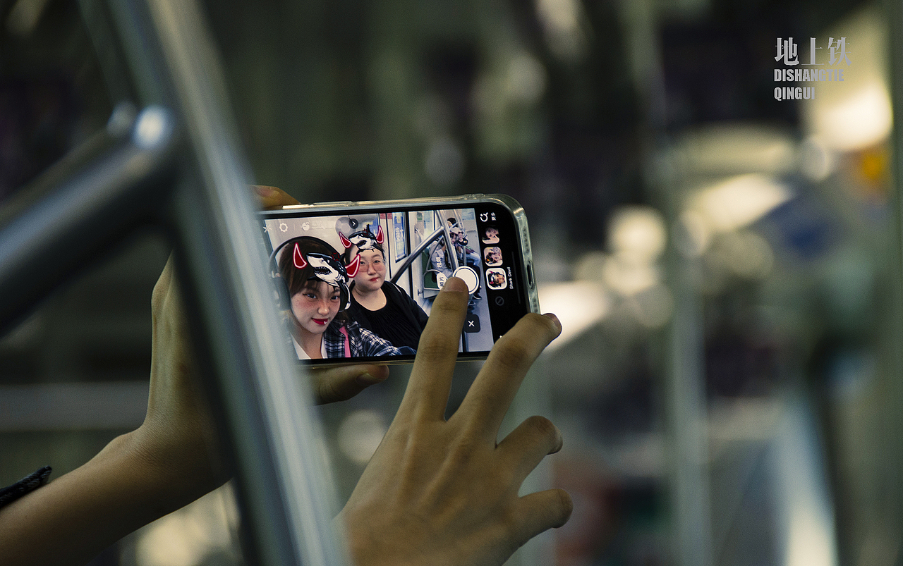 【地铁. 地上铁. 轻轨】/随拍