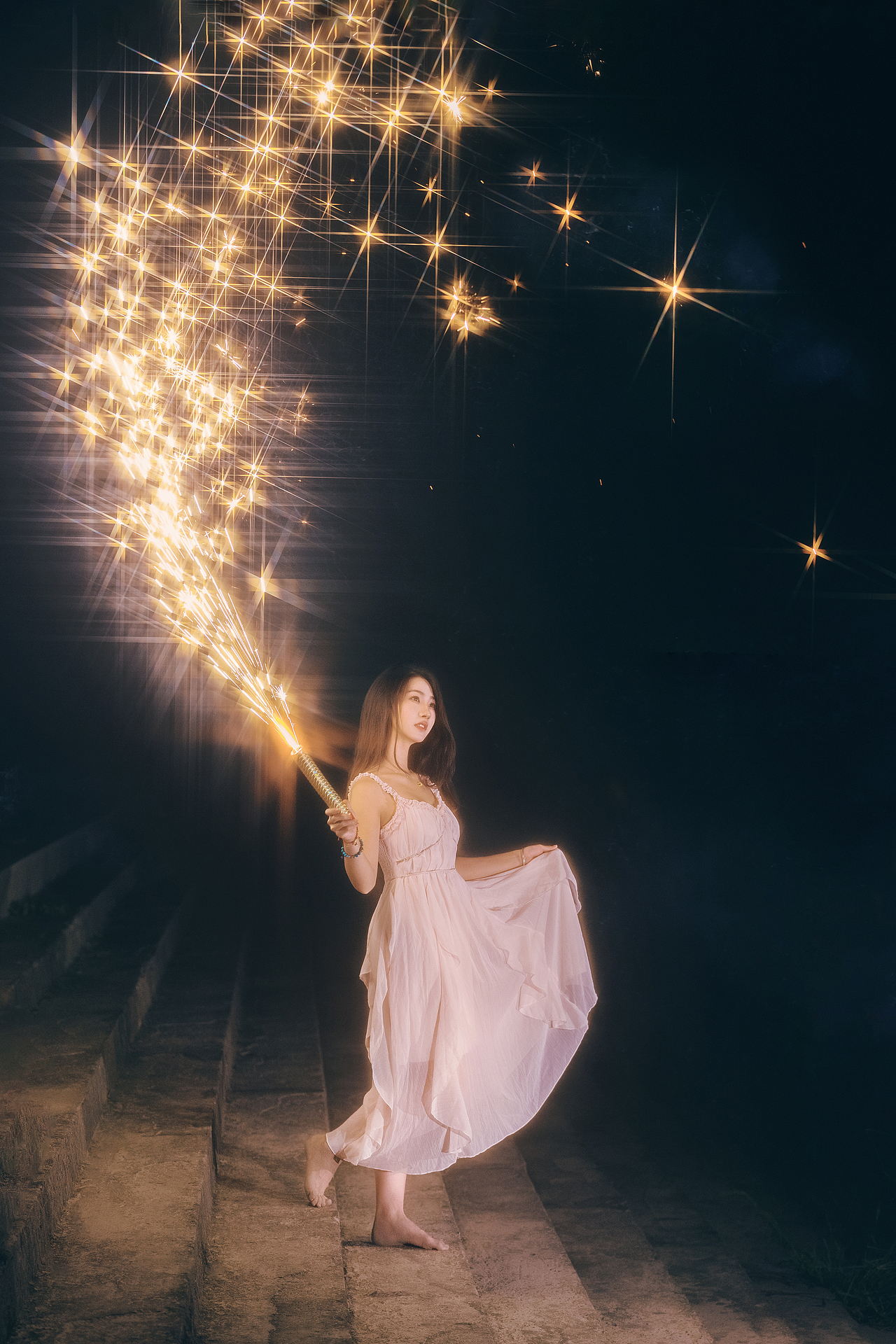 星火璨璨（图ZMzc5ODE1NTky） - 人像摄影 - 站酷设计师晓驷原创素材 - 站酷ZCOOL