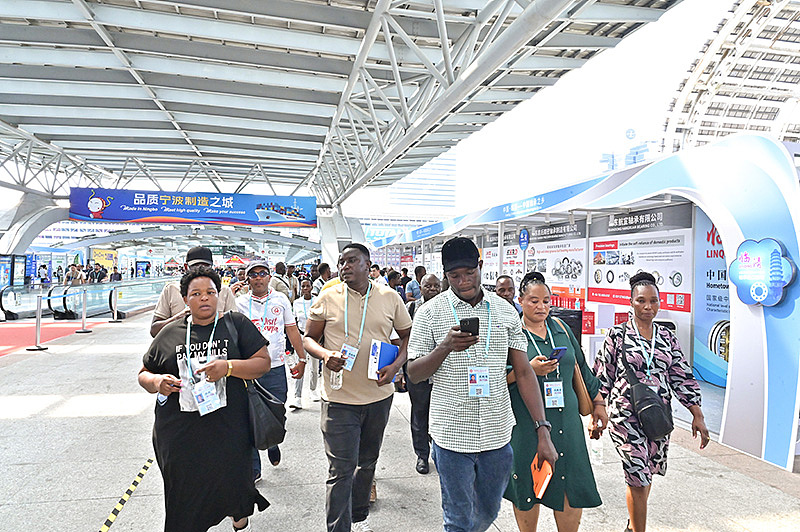 广交会展会活动摄影跟拍（图ZMzc5ODQzOTU2） - 其他摄影 - 站酷设计师广州华亿摄影原创素材 - 站酷ZCOOL