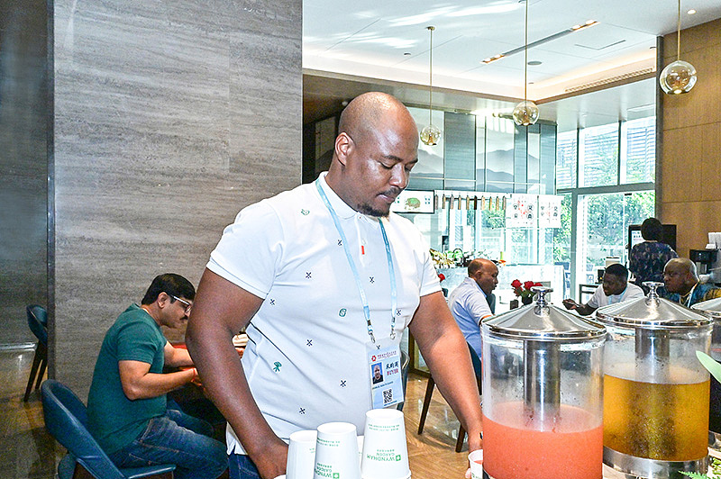 广交会展会活动摄影跟拍（图ZMzc5ODQzODg4） - 其他摄影 - 站酷设计师广州华亿摄影原创素材 - 站酷ZCOOL