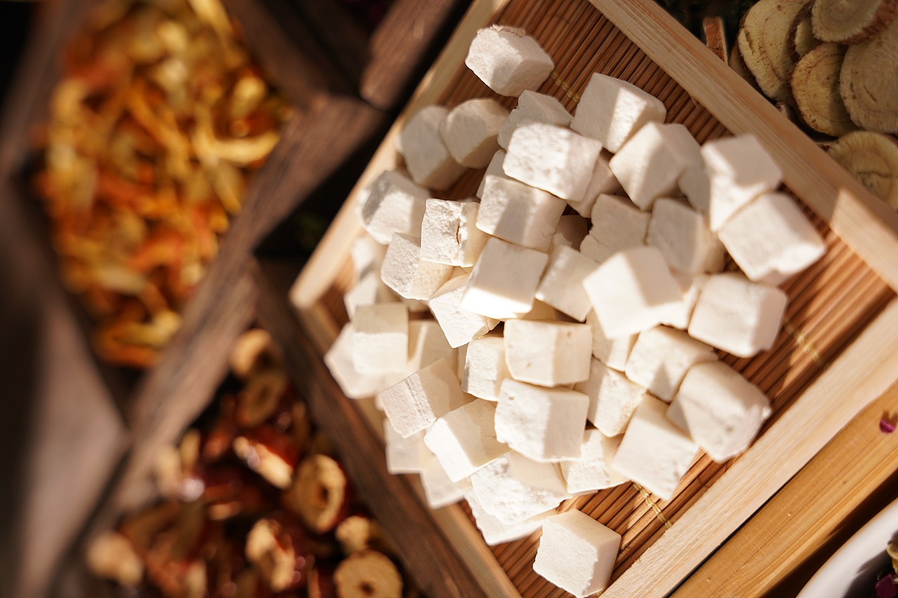 小罐养生茶产品拍照（图ZMzc5ODc3NDEy） - 产品摄影 - 站酷设计师改变影视原创素材 - 站酷ZCOOL