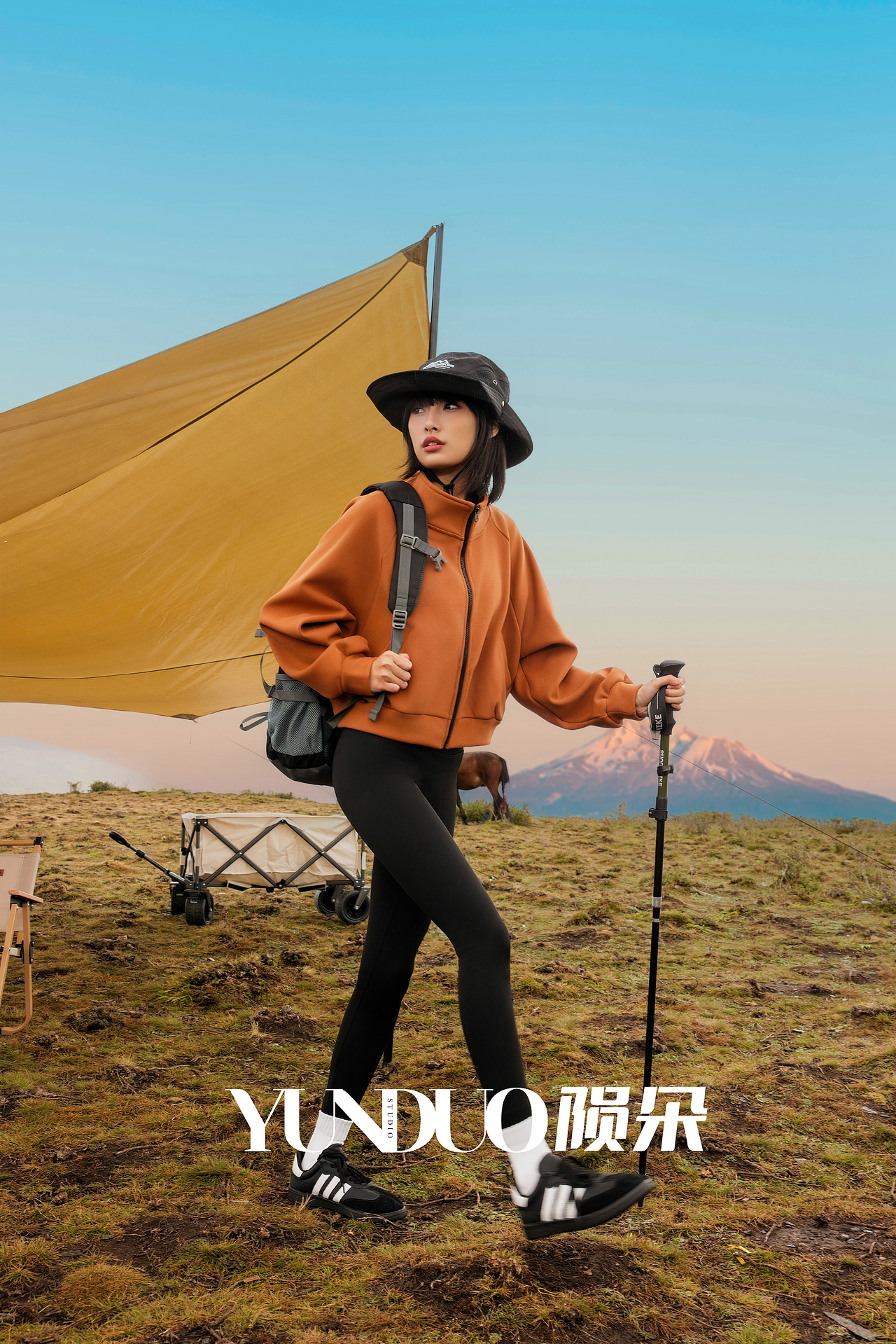 考拉绒上衣拍摄 摇粒绒外套 芭比裤瑜伽裤拍摄案例