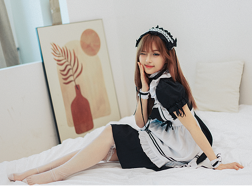 谁能拒绝一个这么可爱的女仆呢