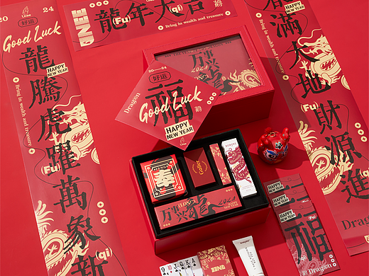 北椿设计×无忧传媒Unee 客定新年礼盒