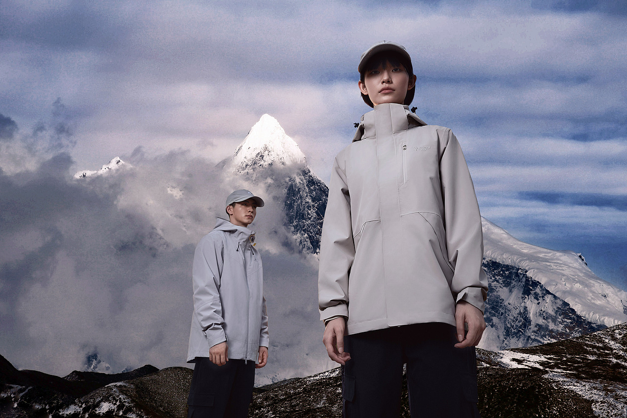 冲锋衣修图案例（图ZMzgwMTM1NjE2） - 修图/后期 - 站酷设计师修图师jarry原创素材 - 站酷ZCOOL