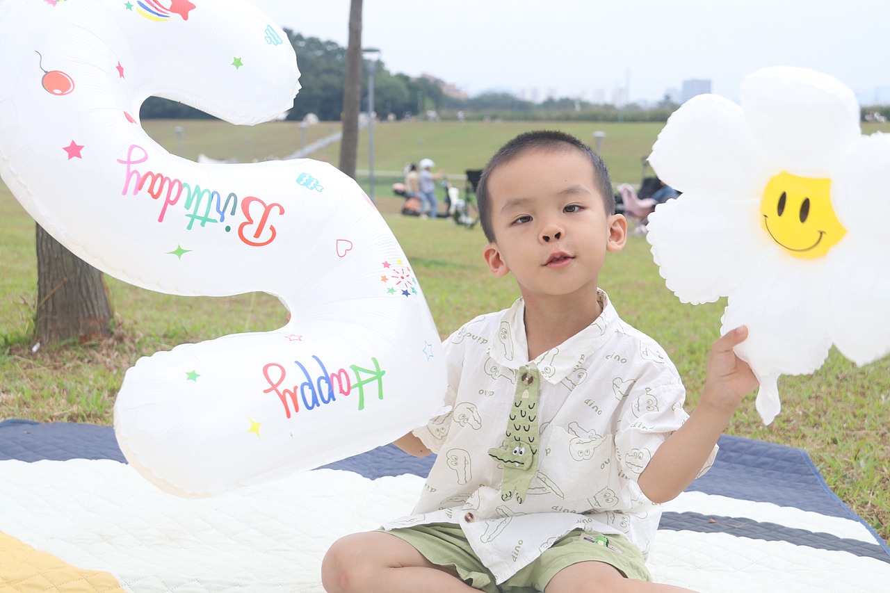 快乐“五”忧（图ZMzgwMjY0ODQw） - 人像摄影 - 站酷设计师秋秋620原创素材 - 站酷ZCOOL