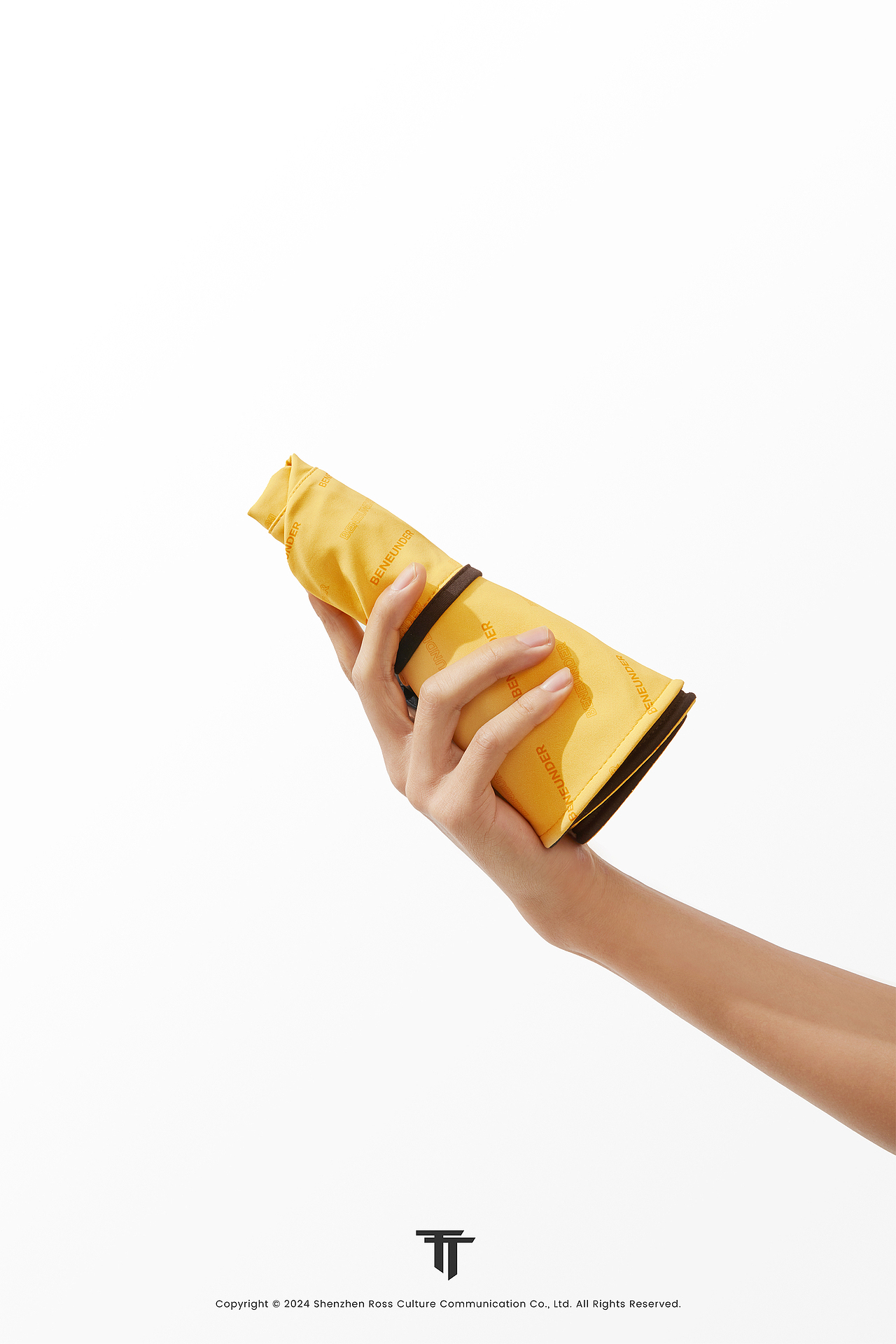 白底静物|蕉下Beneunder渔夫帽白底图