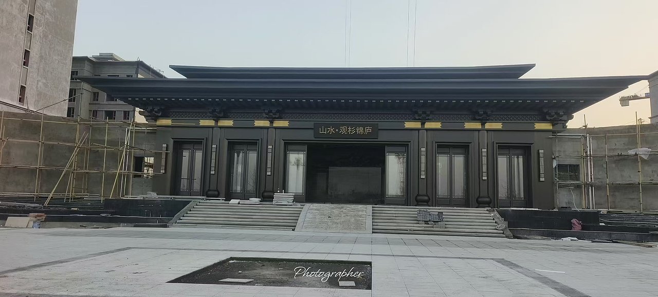 新疆博乐山水观杉锦庐售楼部新中式门楼安装完成（图ZMzgwMzgzMDM2） - 其他工业/产品 - 站酷设计师众钰15014653434原创素材 - 站酷ZCOOL