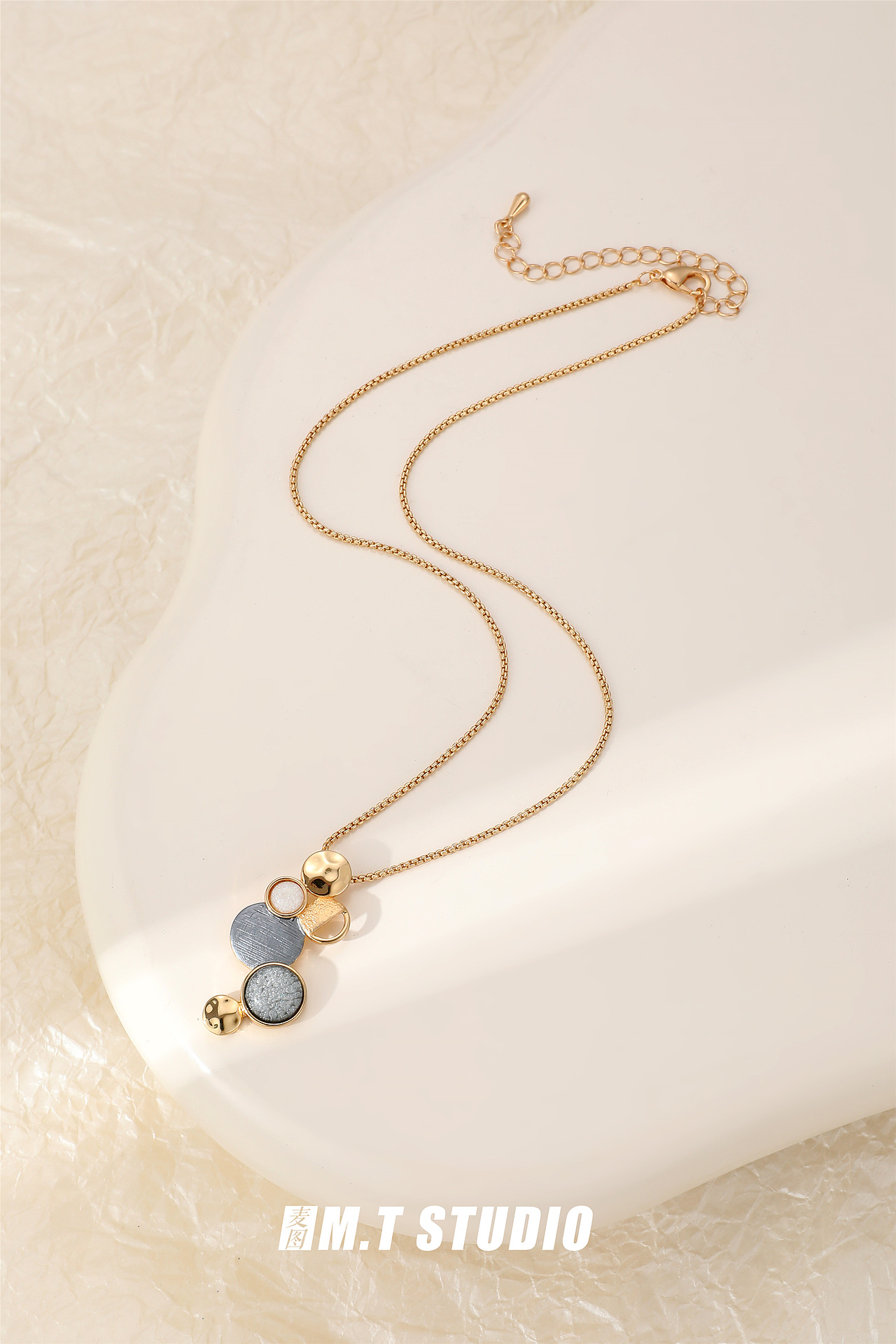 外贸丨首饰丨手链丨耳环丨独立站丨手串丨跨境