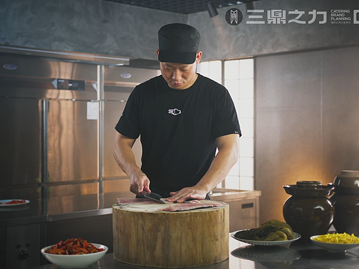 美食视频|太二酸菜鱼X三鼎之力餐饮品牌全案策划