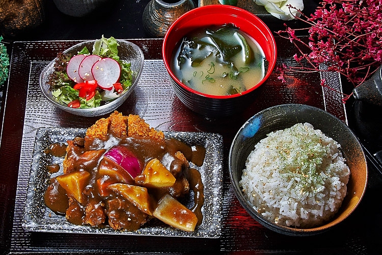 日韩式料理美食摄影超越食欲满足 领帮食品摄影