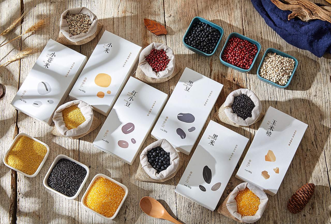 五谷杂粮礼盒包装设计｜小米红豆黑豆黑米玉米碴红薏米（图ZMzgwNTUwNjc2） - 包装 - 站酷设计师vivid米原创素材 - 站酷ZCOOL