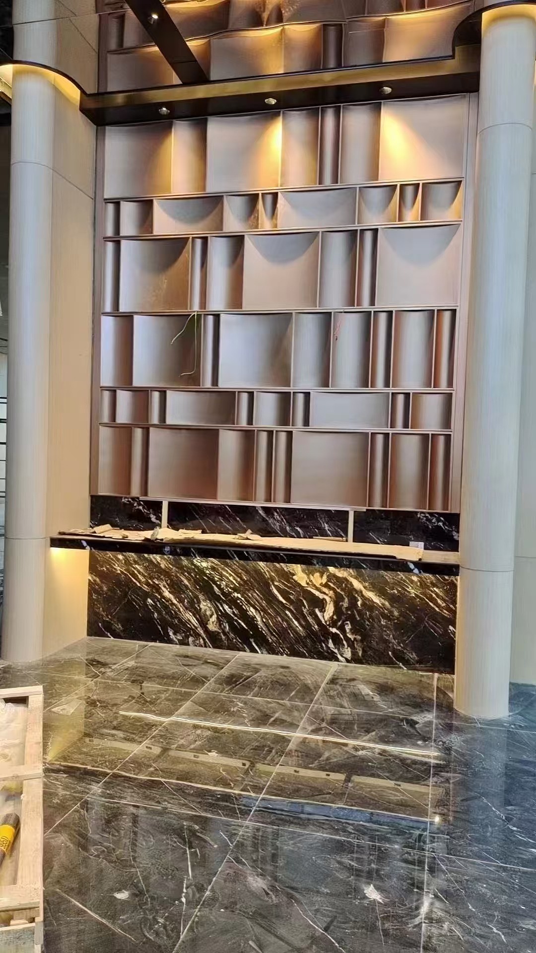 室内外不锈钢异形背景墙 金属艺术背景板定制