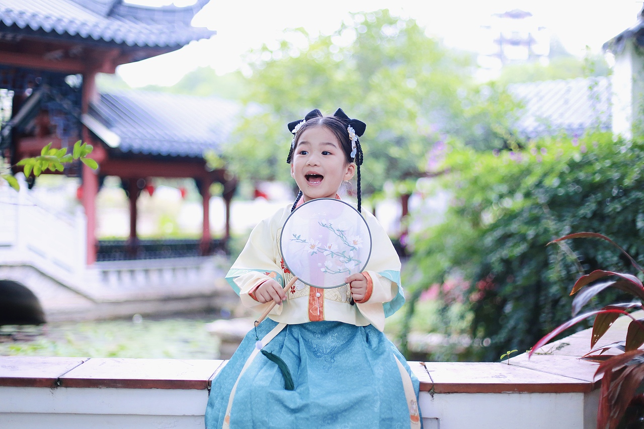 快乐的小公主（图ZMzgwNTc0OTk2） - 人像摄影 - 站酷设计师SLONG90原创素材 - 站酷ZCOOL