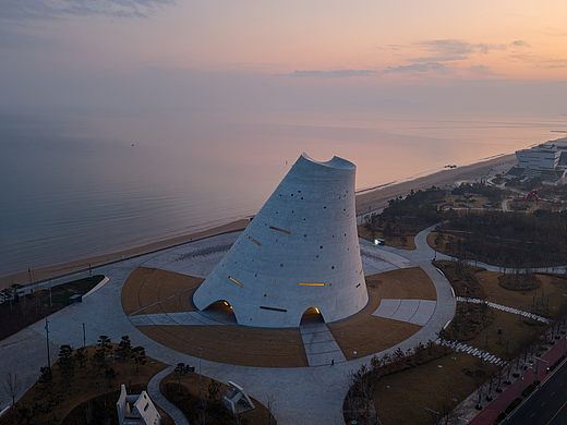 建筑摄影｜烟台时光塔｜Sun Tower