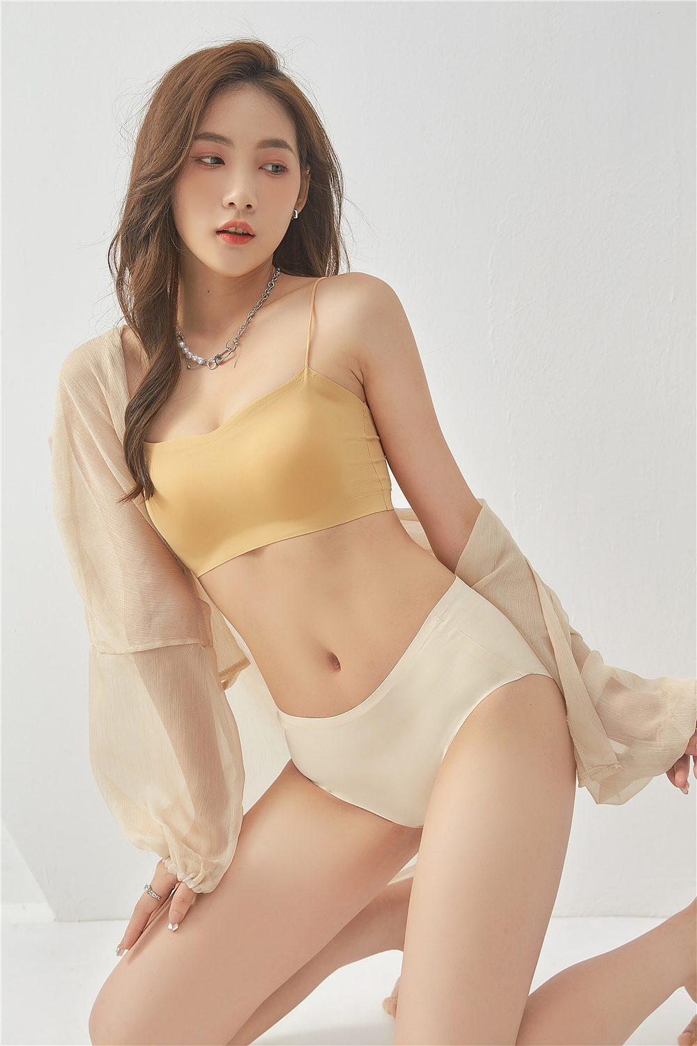 义乌内裤拍照，大橙摄影内模短裤拍摄服务