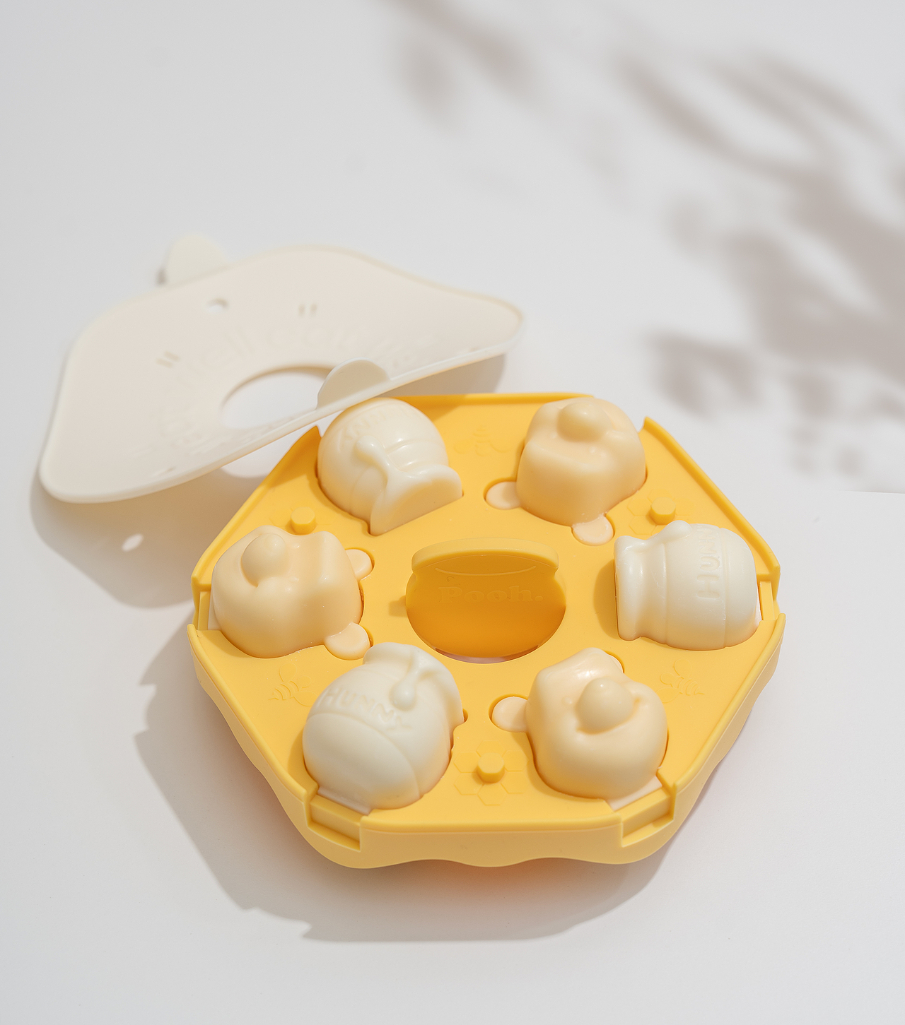 小熊维尼铂金硅胶模具-创意拍摄