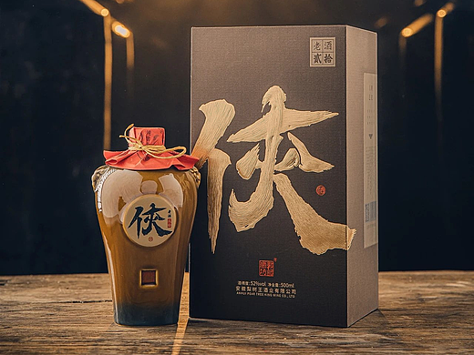 千万粉丝IP郭大侠超级大单品是怎样炼成的-白酒包装