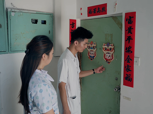 防艾公益短片《裹着“艾”的光》