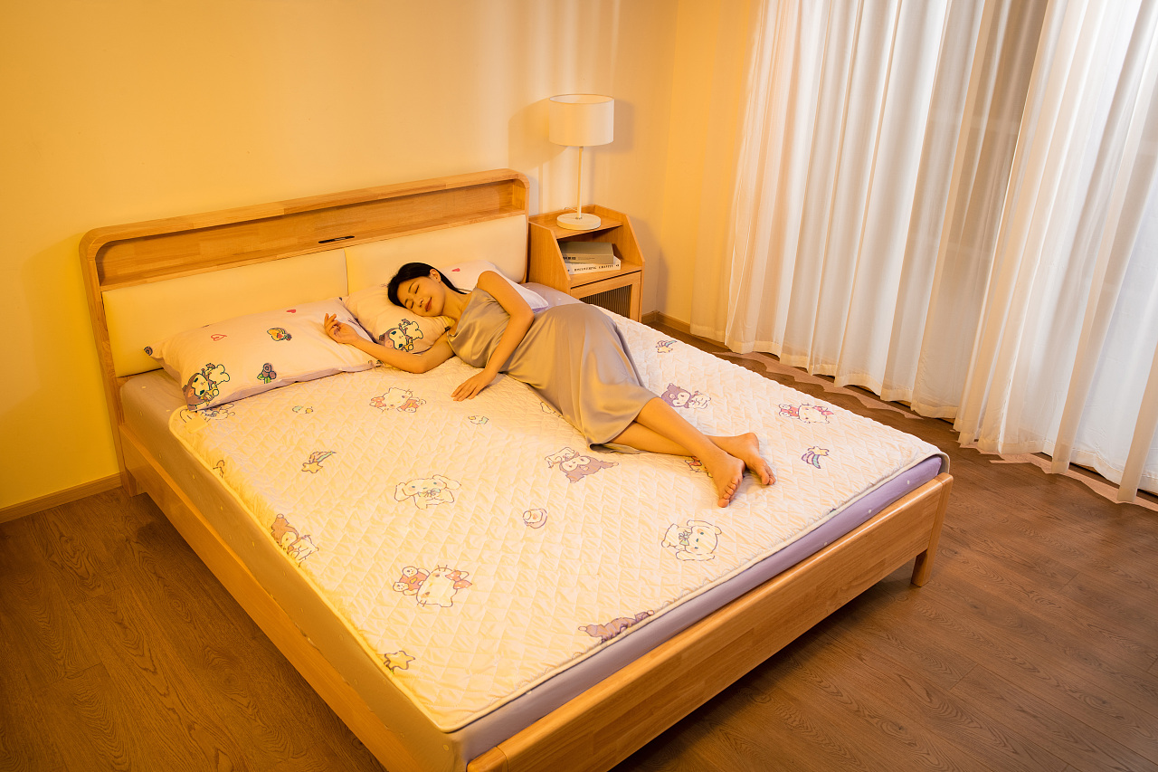 电热毯拍摄 | 三丽鸥 及物科技 X 一方摄影