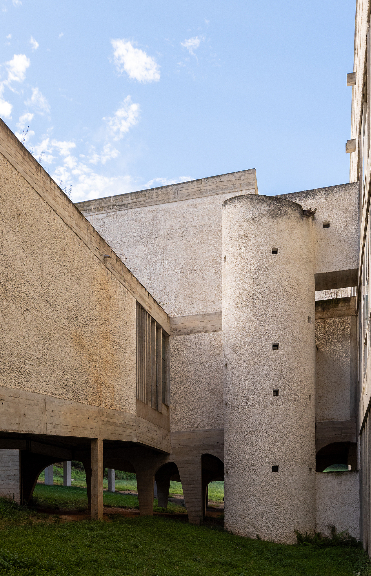 建筑摄影|法国里昂|柯布西耶|拉图雷特修道院