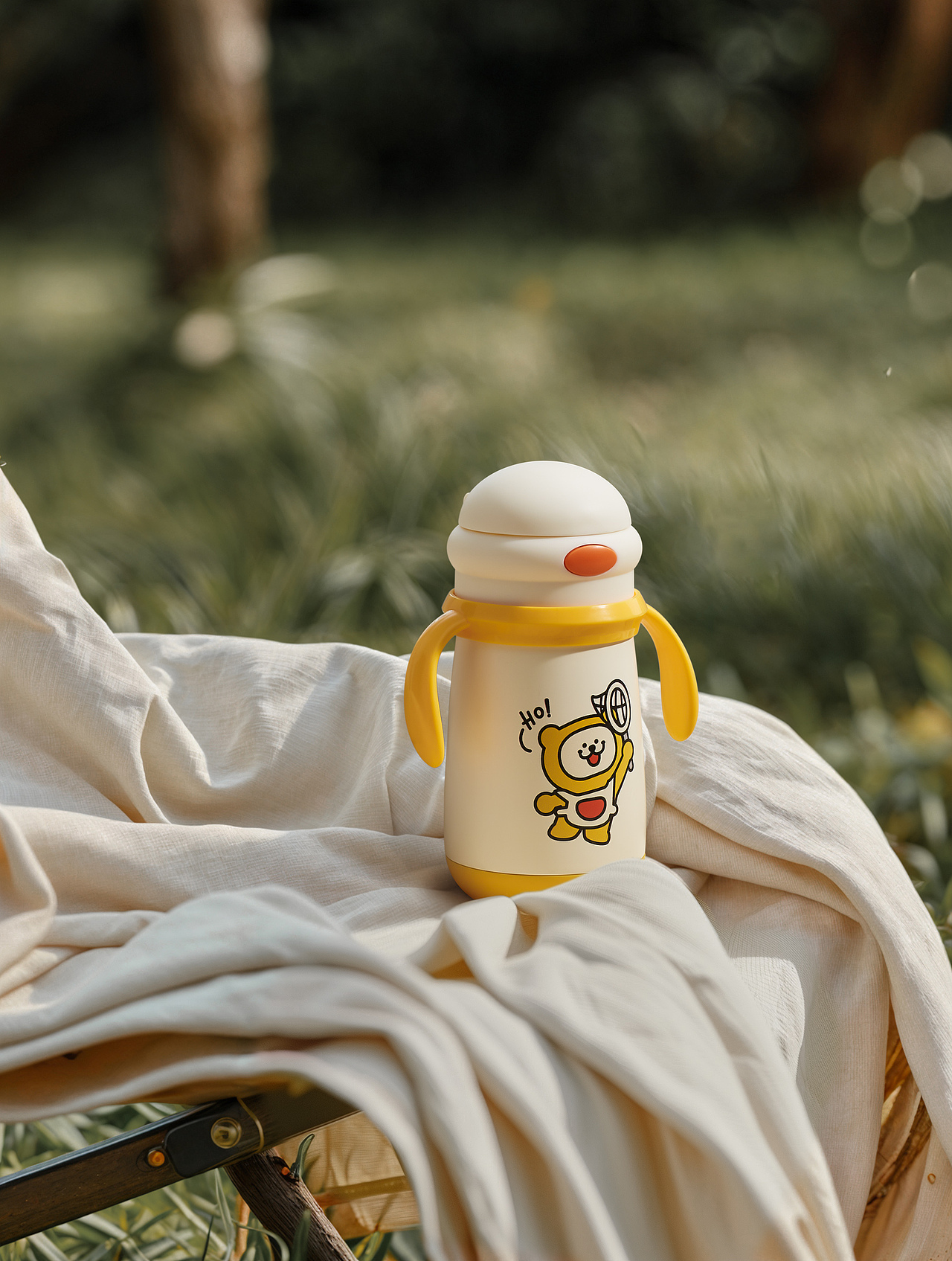 AI摄影/母婴摄影/【可优比】儿童保温杯（图ZMzgwOTU1Nzg0） - 产品摄影 - 站酷设计师仓仓摄影原创素材 - 站酷ZCOOL