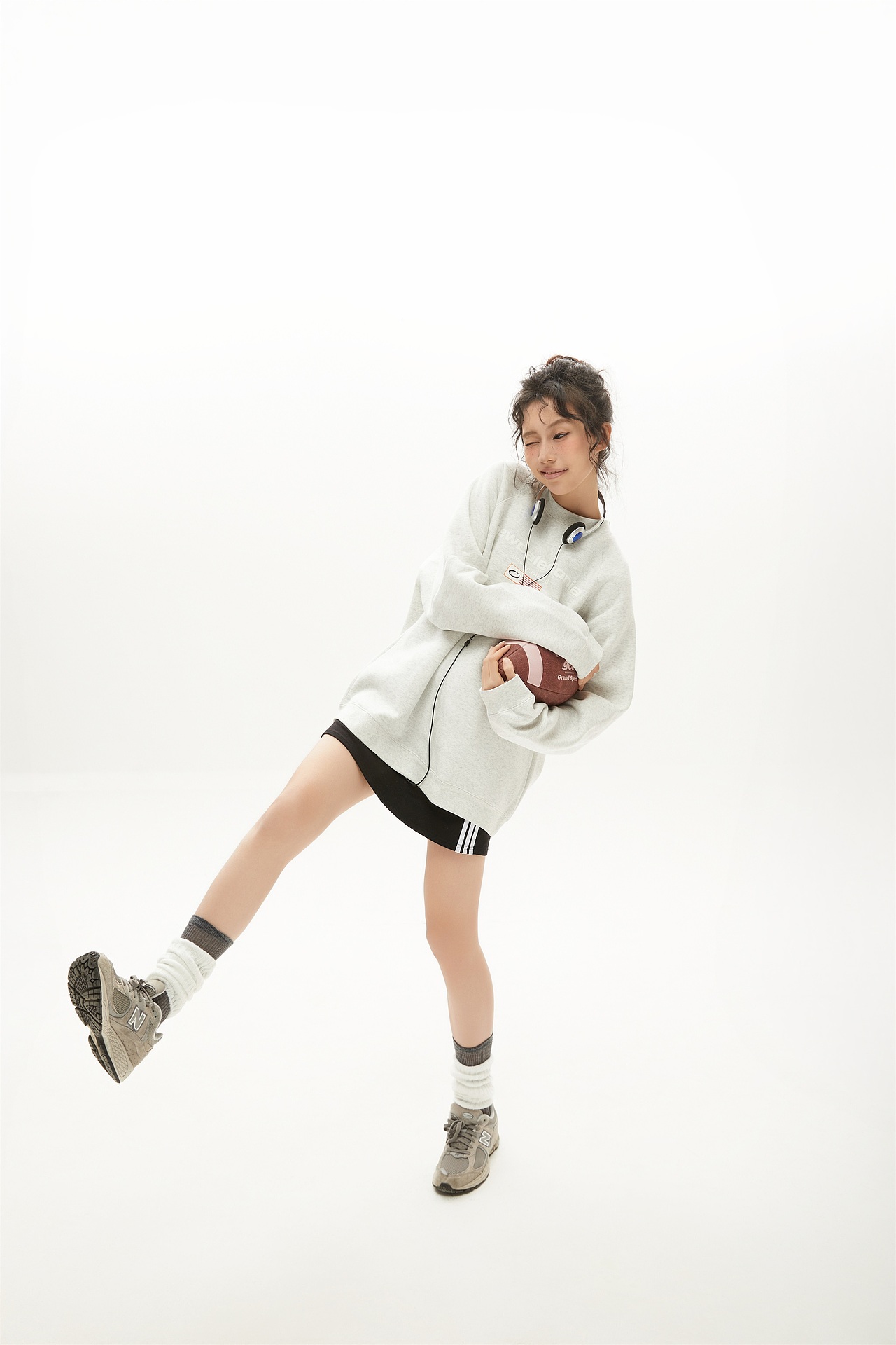 人像摄影|一组模卡拍摄（图ZMzgwOTYzOTQ4） - 人像摄影 - 站酷设计师wtf魏原创素材 - 站酷ZCOOL