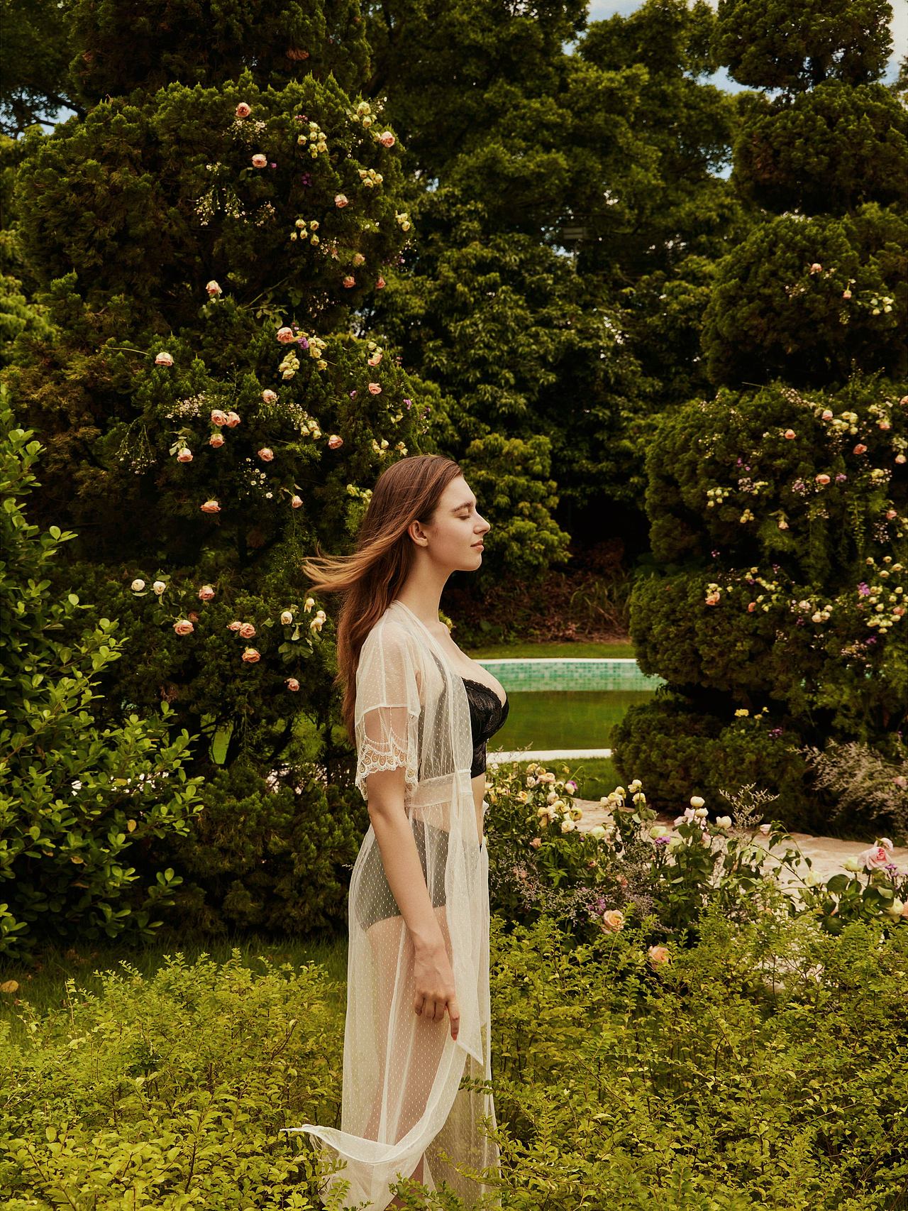 商业摄影丨法式庄园内衣丨lookbook拍摄