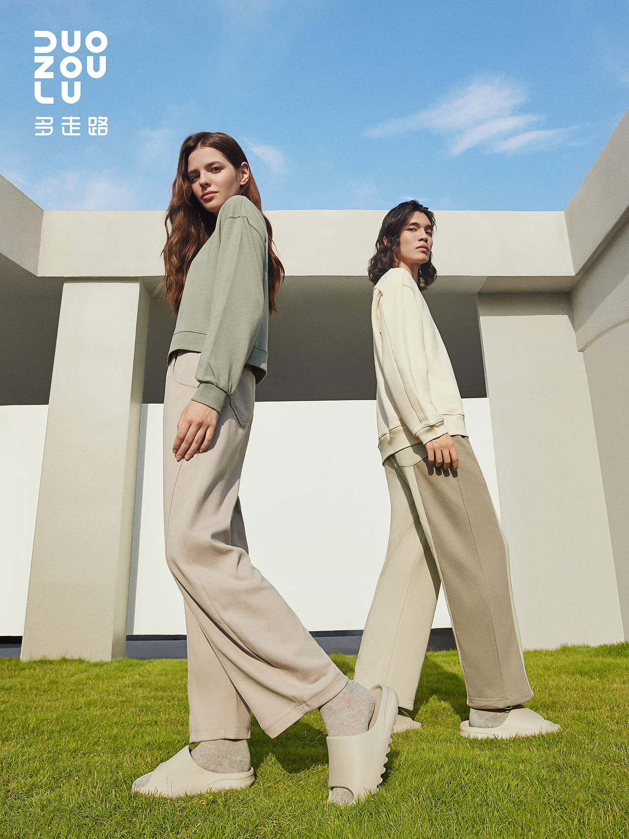 商业摄影丨运动品牌鞋子拍摄丨DUOZOULU2023（图ZMzgxMDYyNDUy） - 时尚/艺术摄影 - 站酷设计师摄影师姜瑜Joy原创素材 - 站酷ZCOOL