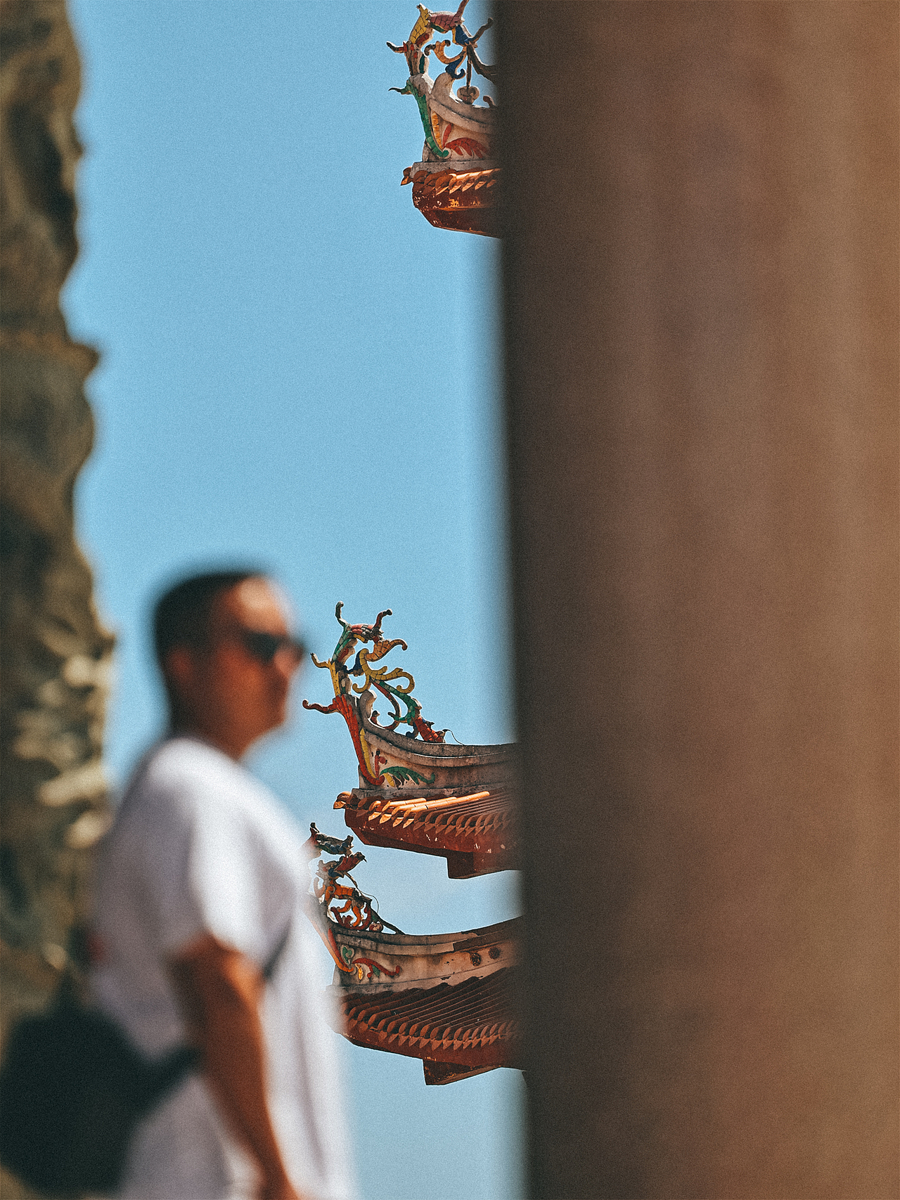 旅拍 | 小哥哥泉州旅行跟拍（图ZMzgxMDcxMDU2） - 人像摄影 - 站酷设计师摄影师_罗少原创素材 - 站酷ZCOOL