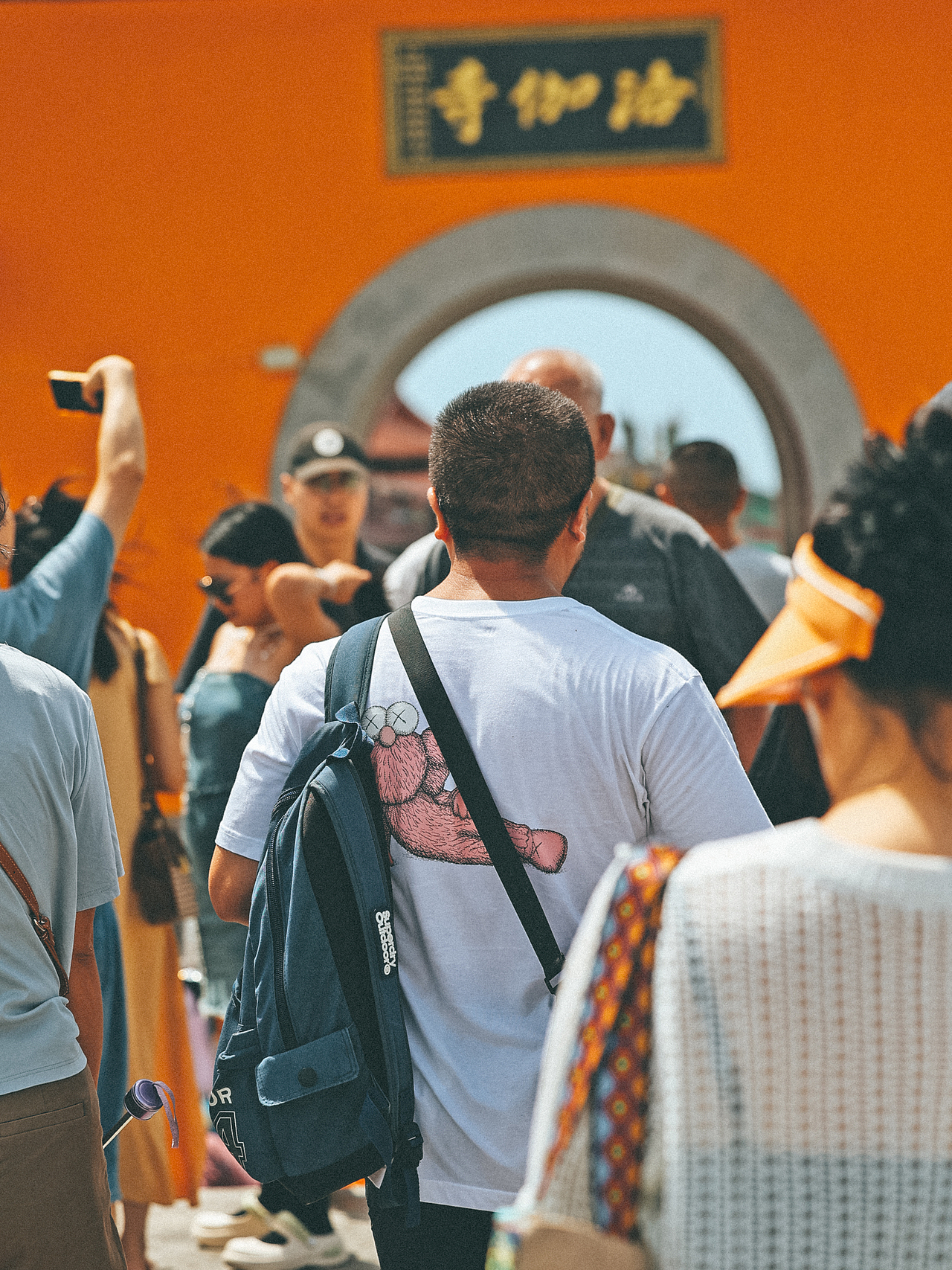 旅拍 | 小哥哥泉州旅行跟拍（图ZMzgxMDcxMDQ0） - 人像摄影 - 站酷设计师摄影师_罗少原创素材 - 站酷ZCOOL