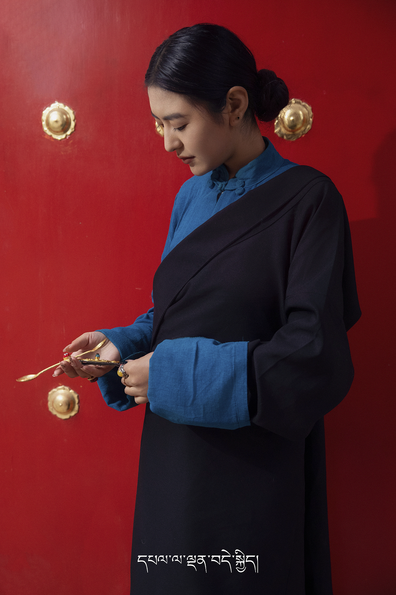 藏族女孩（图ZMzgxMDc4NzU2） - 人像摄影 - 站酷设计师昕晨视觉原创素材 - 站酷ZCOOL